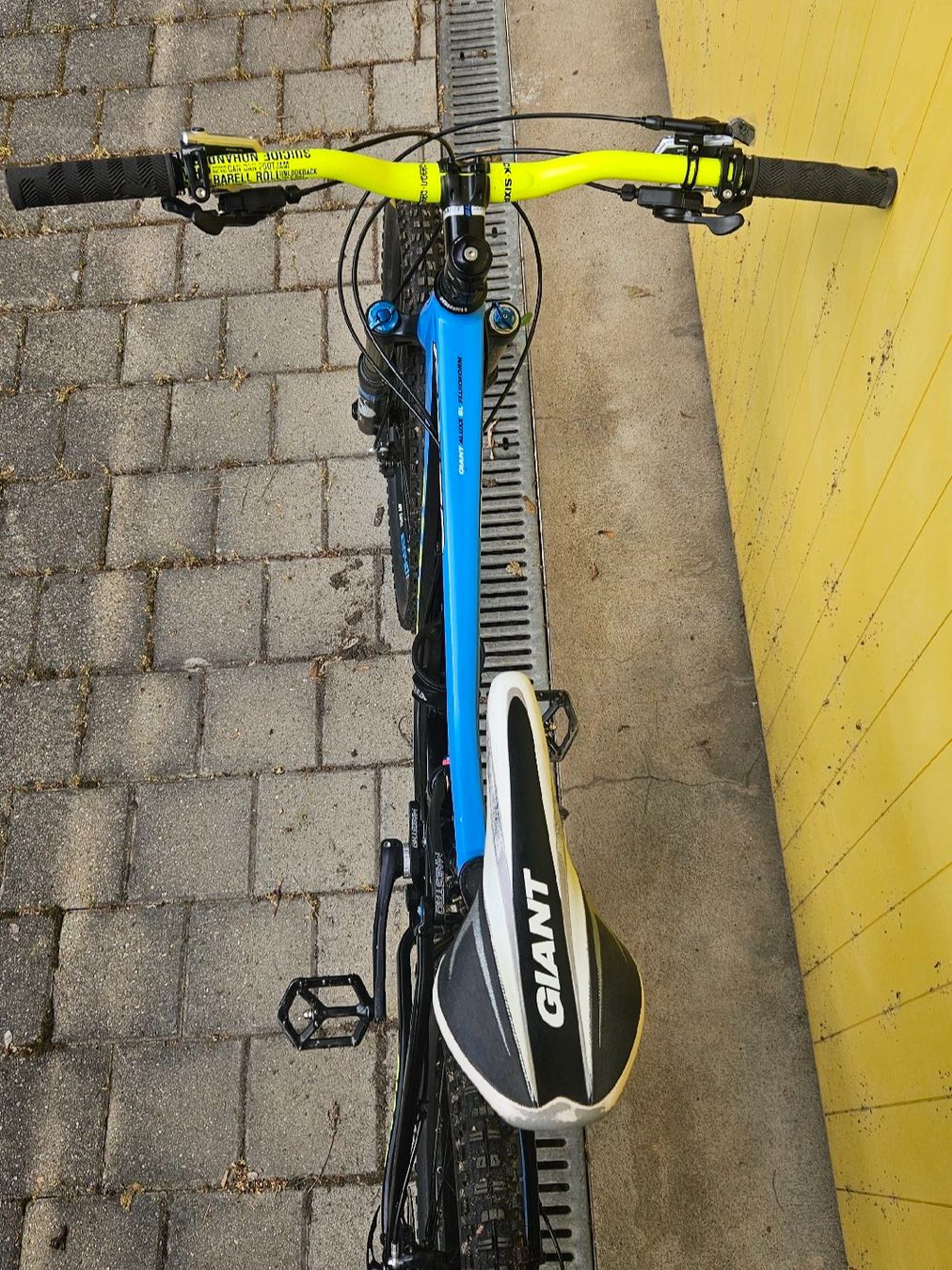 Giant Velos: Giant Reign Enduro M – Gebraucht aus Bülach von Husaberg103 6