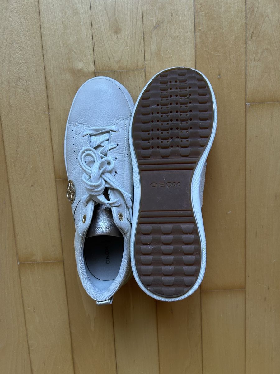 Geox Chaussures femmes: GEOX Leder Sneaker, milchweiss, Grösse 41 – Neuf (Voir description) à Diessenhofen par Bmaurice 2