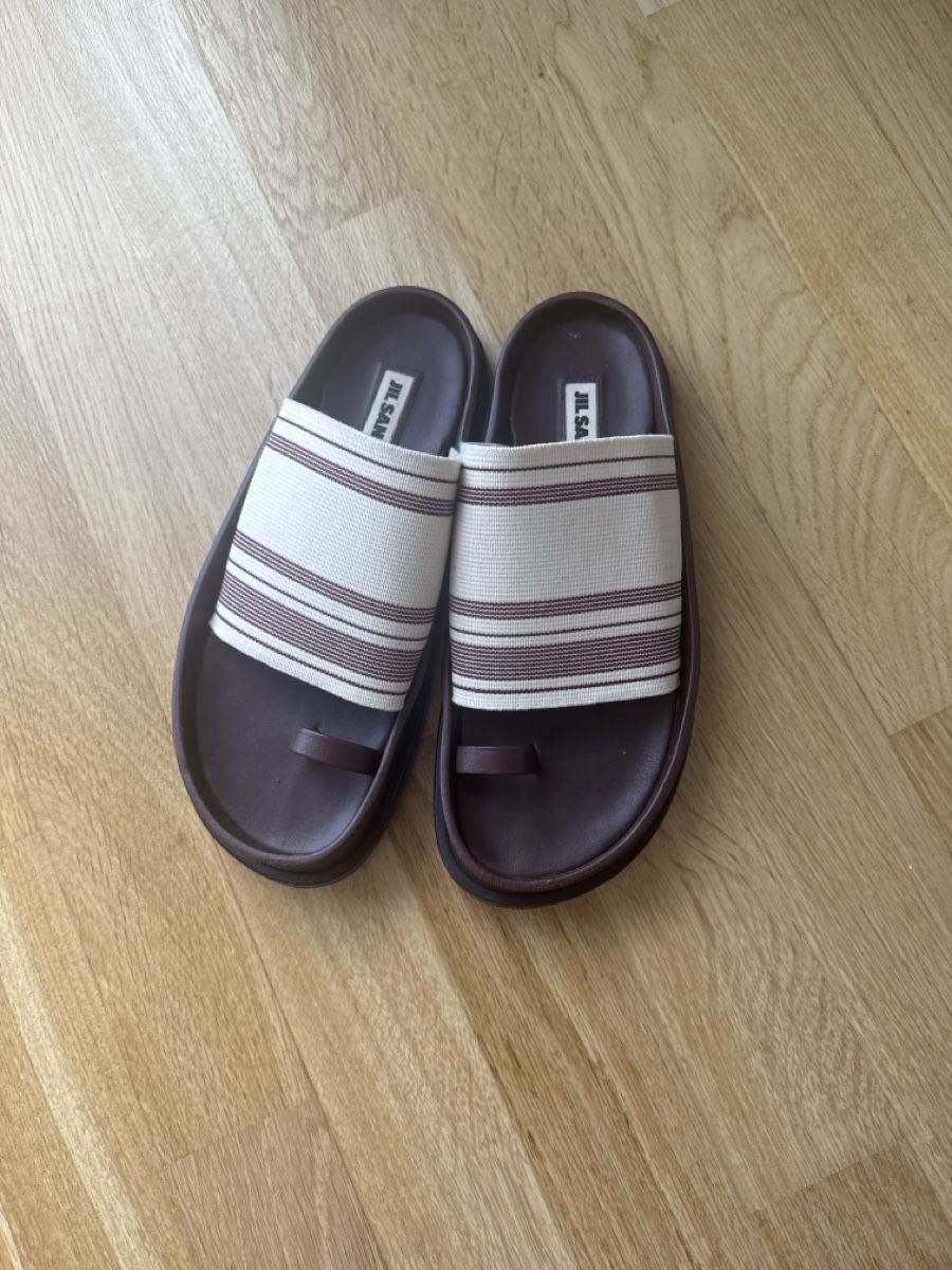 Jil Sander Chaussures femmes: JIL SANDER Sandals striped strap size 37 used condition – D'occasion à Fribourg par ksu_65bh