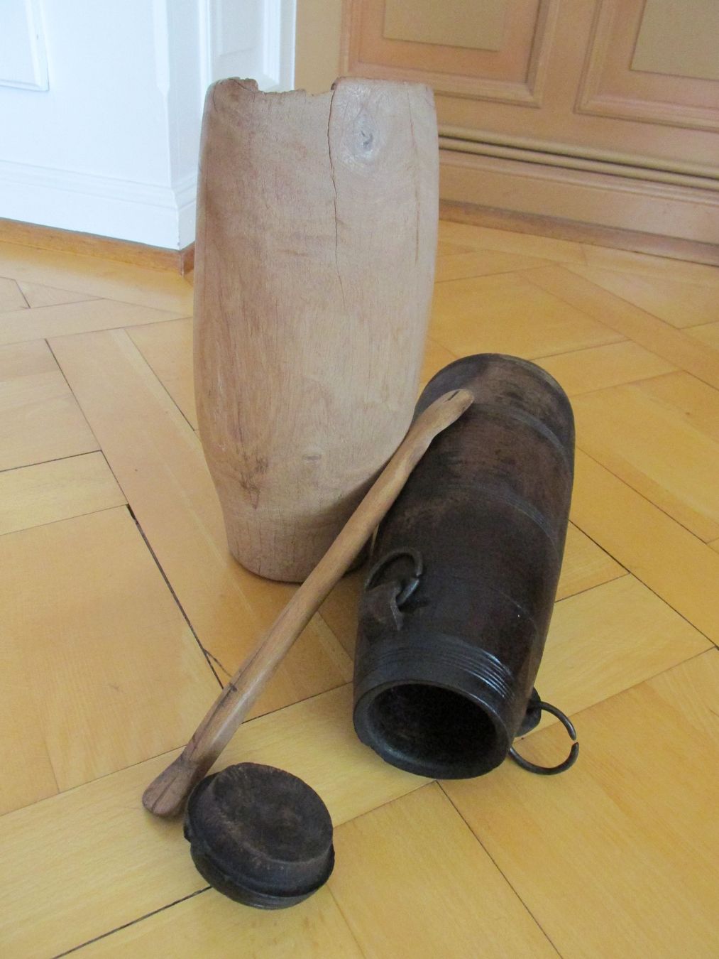 Tutte le decorazioni: 2 antike Holfgefässe / Nepal – Usato da Winterthur venduto da mat_q5d5 2