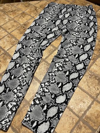 Leggings fantasia pitone - M/L- nuovo