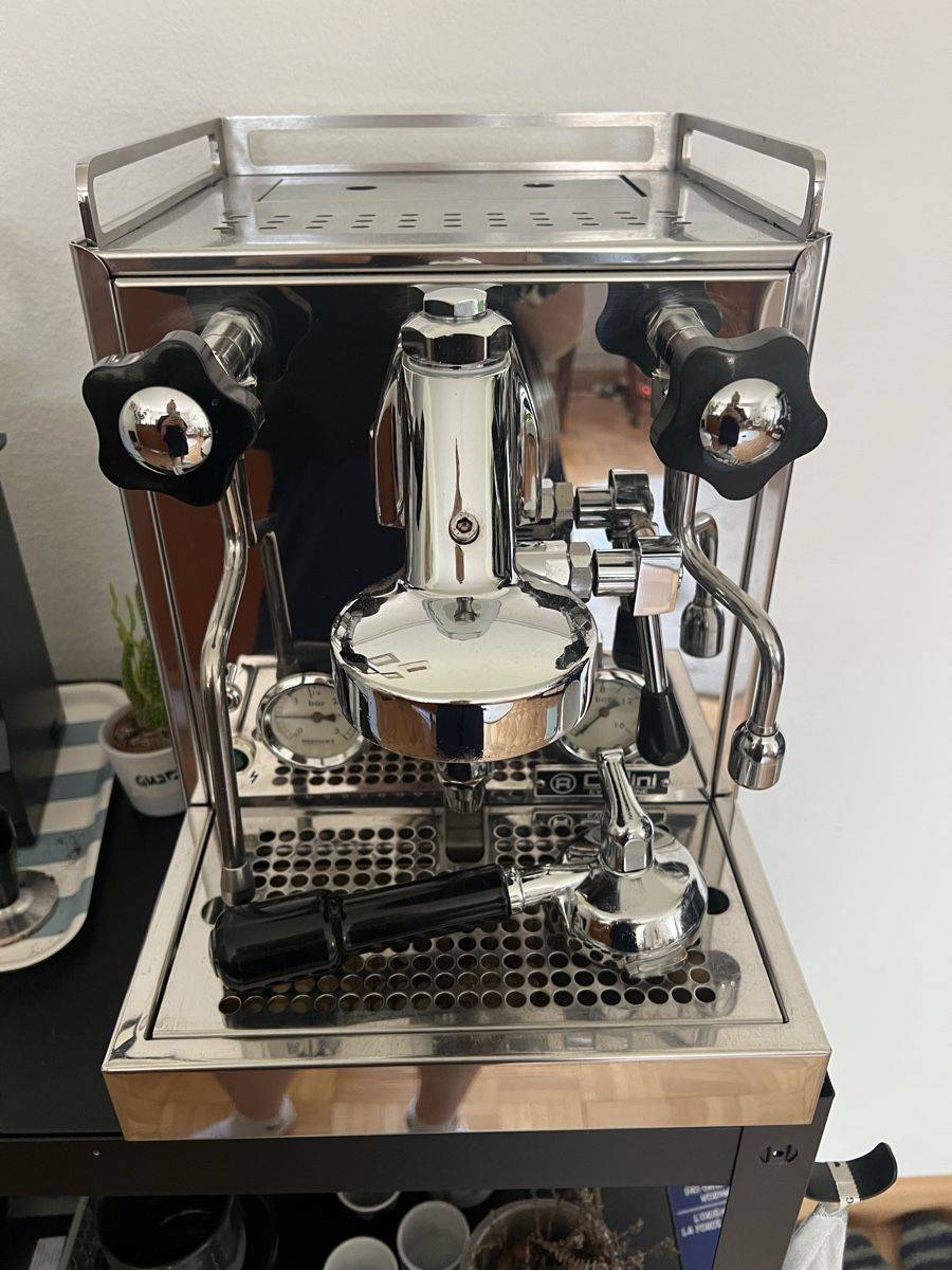 Rocket Machines à café & Machines à expresso: Siebträgermaschine Rocket Cellini – D'occasion à Basel par laura.rotach