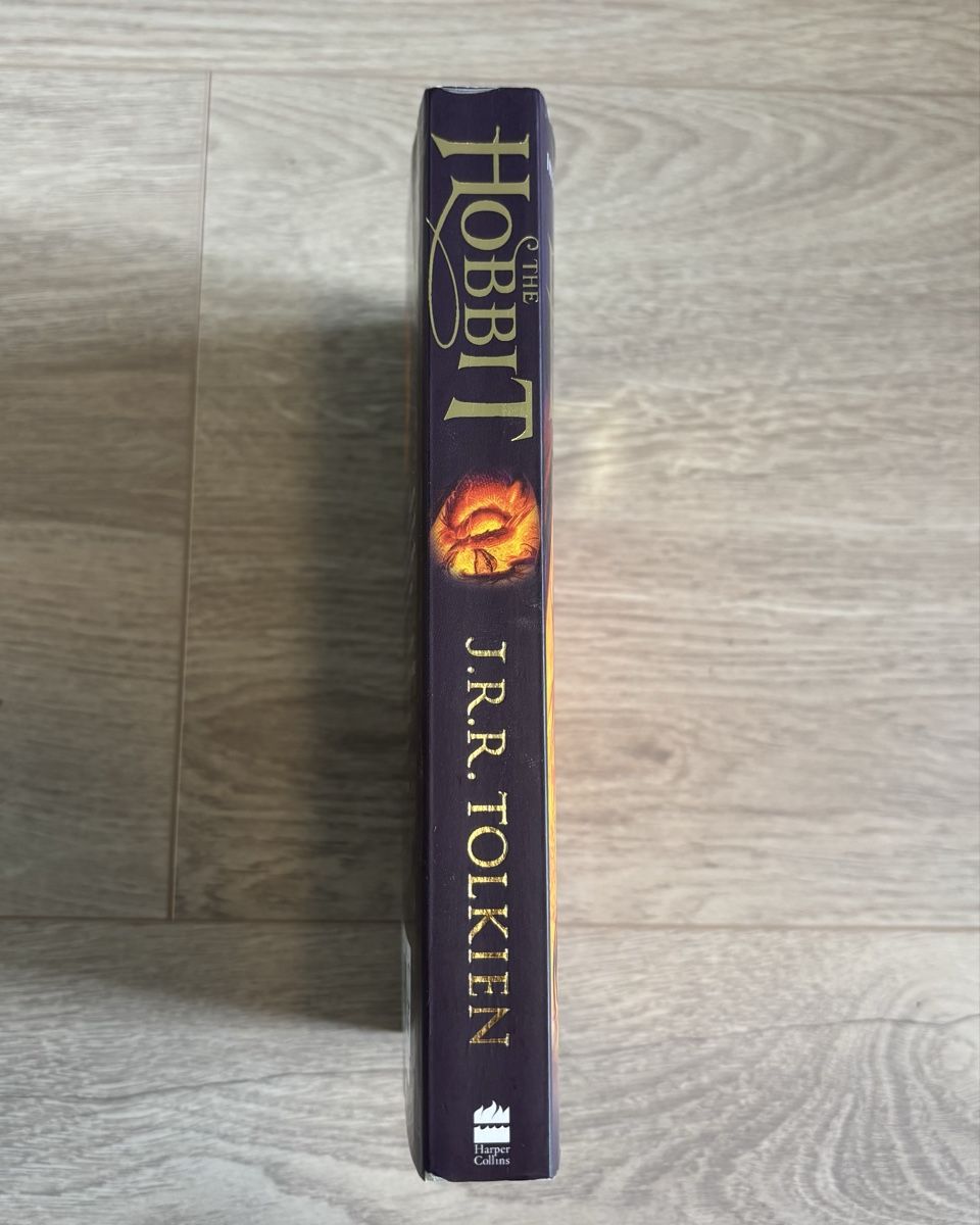 Bücher: Livre The Hobbit - J.R.R. Tolkien – Neu (gemäss Beschreibung) aus Pâquier-Montbarry von dloic_ 2