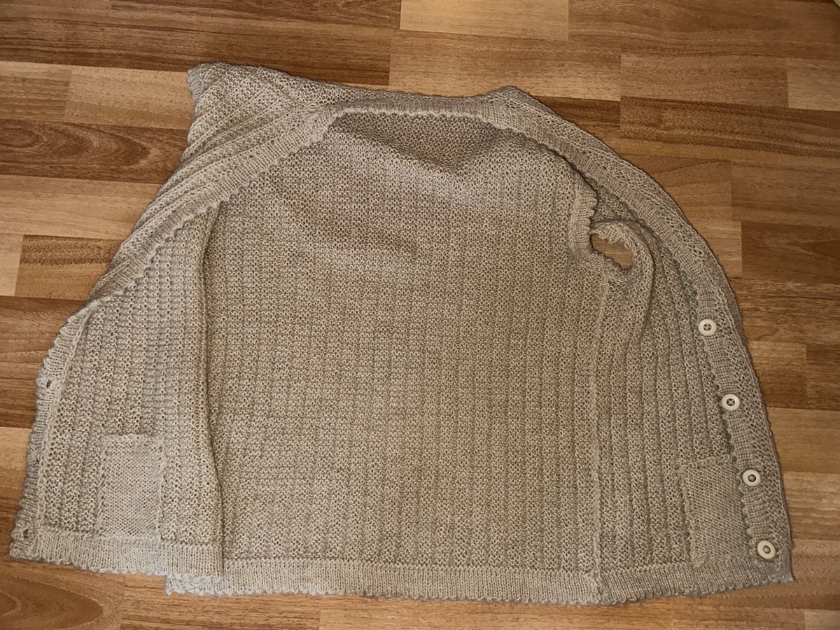 Gilet & Giacche senza maniche: Beige Strickweste, Handarbeit, Gilet  – Usato da Wald AR venduto da sar_x867 2