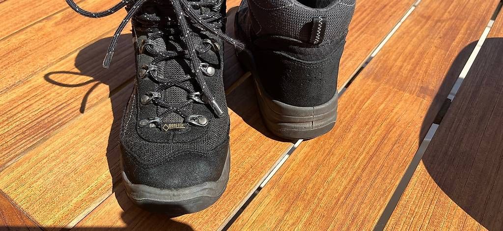 Scarpe per ragazzi: Wanderschuhe Lowa 37 Gore Tex – Usato da Kastanienbaum venduto da pet_57dn 1