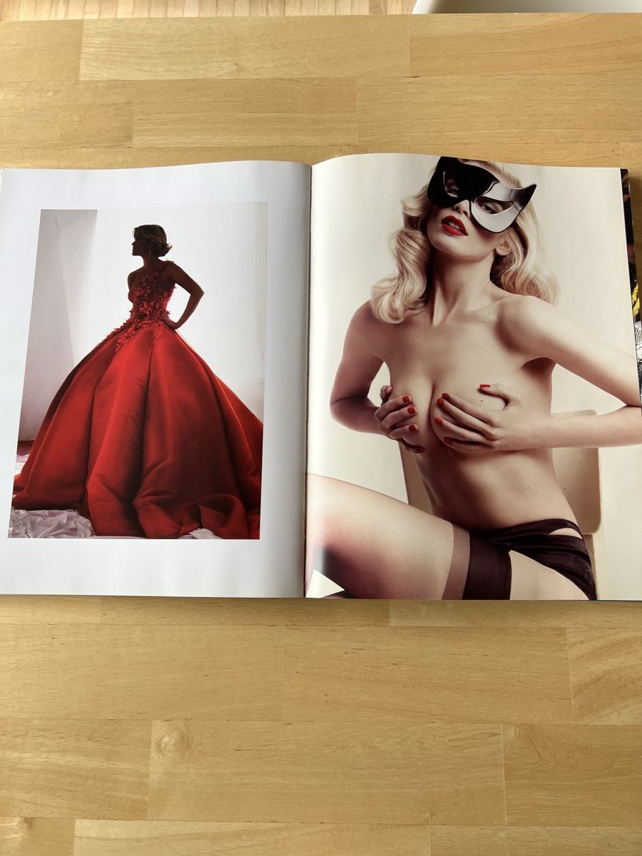 Bücher: Mario Testino In Your Face  – Gebraucht aus Zollikon von jud_cmm9 7