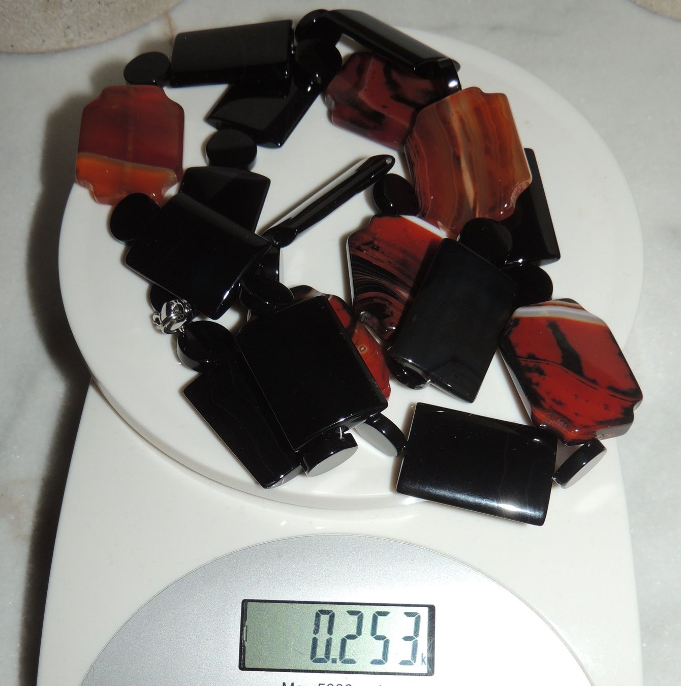 Ketten: EXKLUSIVE KETTE "STATEMENT" ONYX JASPIS 253 G 90 CM NEU – Neu (gemäss Beschreibung) aus Au ZH von FashionConsultant 1
