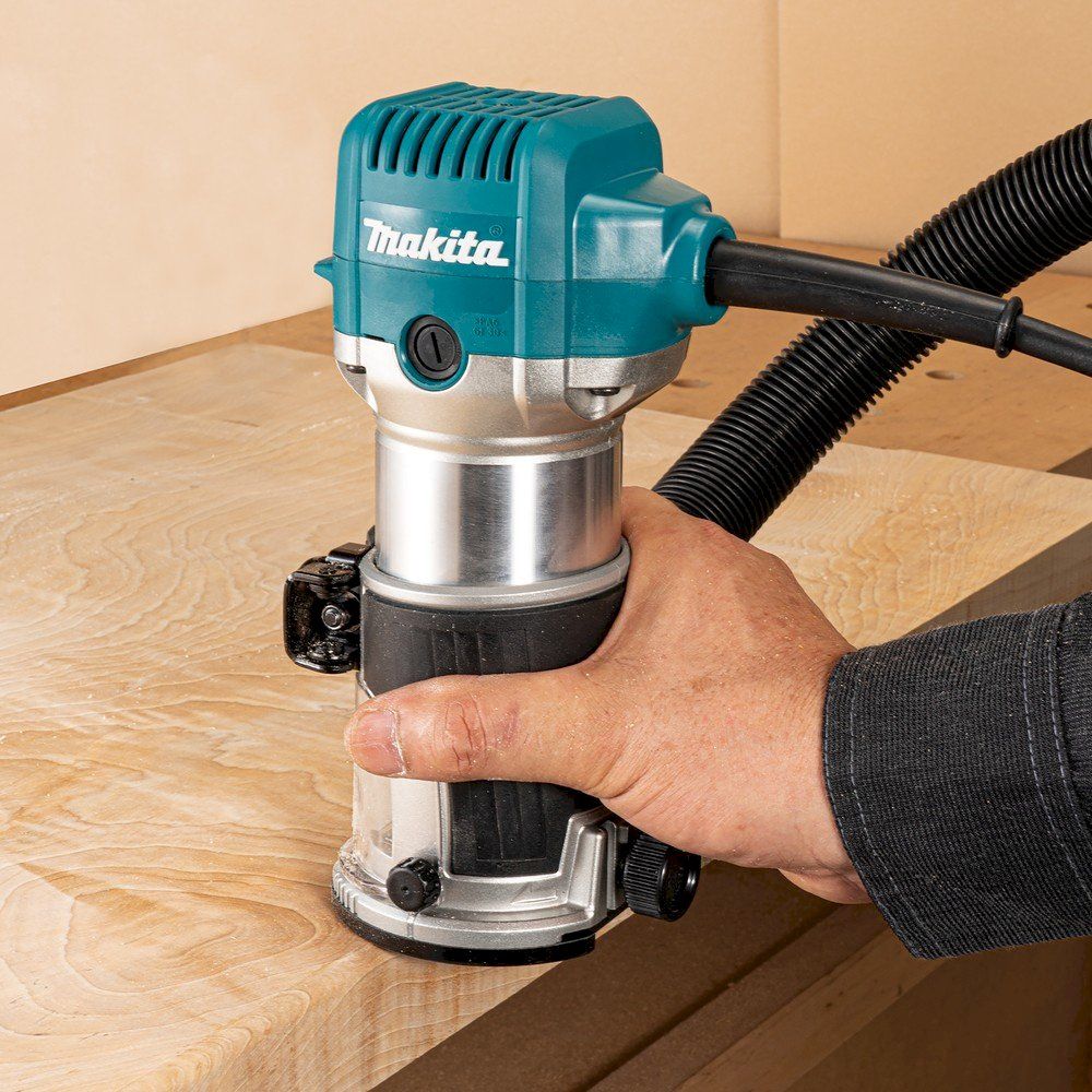 Makita Tutti gli attrezzi: Makita RT0702C Multifunktionsfräse – Nuovo e nell'imballaggio originale da Bottighofen venduto da zaap 7