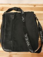 WHEAL Umhängetasche / Messenger Bag Schwarz(A97)