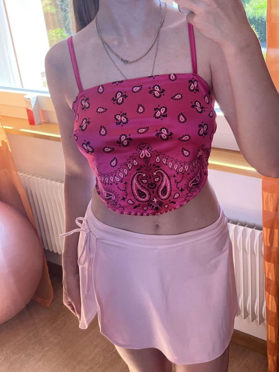 Tops: Pinkes Top – Neu (gemäss Beschreibung) aus Zollikofen von yar_s59v