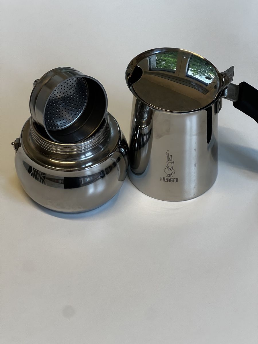 Bialetti Macchine per caffè & Macchine per espresso: Bialetti 6 Tassen – Usato da Zürich venduto da weichmaster 1