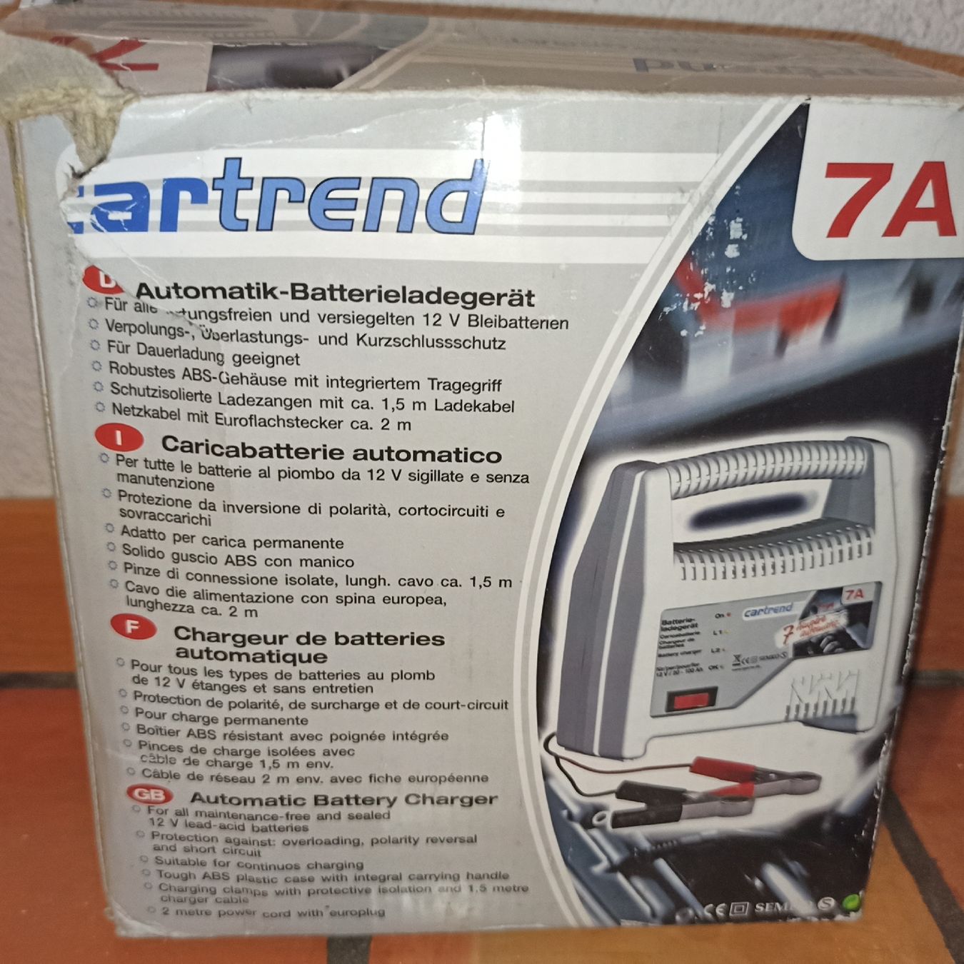 Caricatori & Batterie: CHARGEUR DE BATTERIES AUTOMATIQUE – Usato da Chézard-St-Martin venduto da myk_5nbp 1