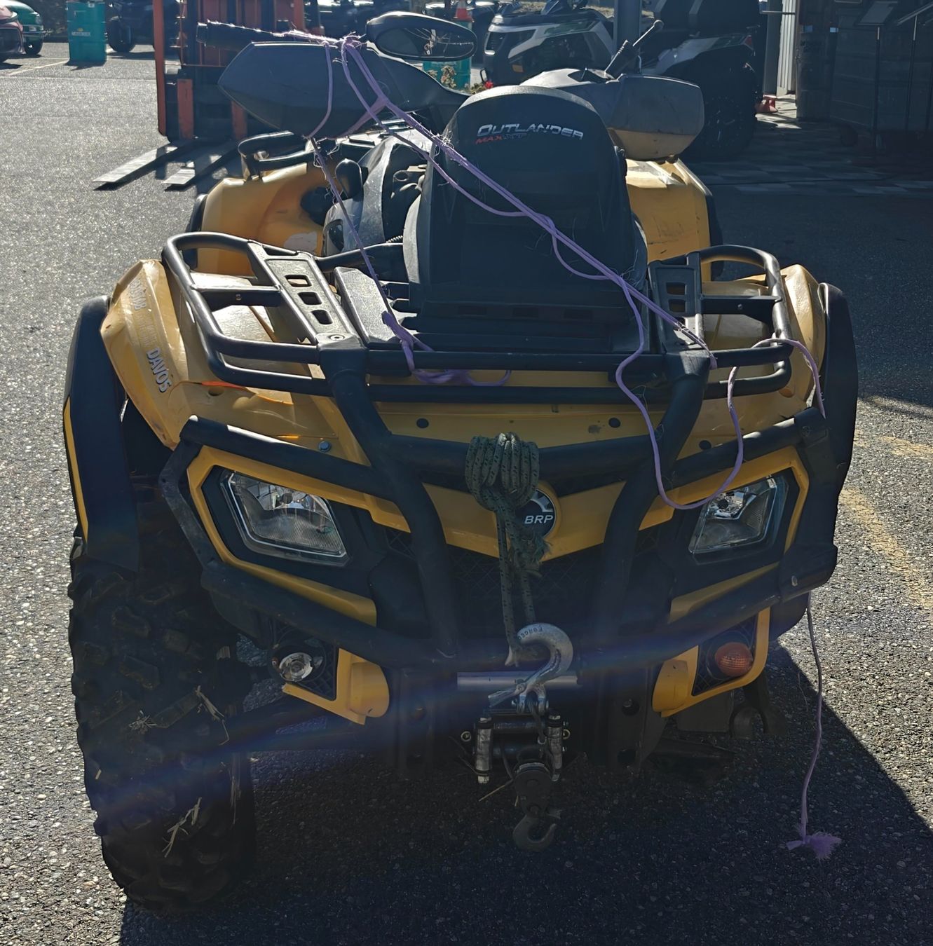 Can-Am ATVs / Quads: Unfallfahrzeug Can- Am Outlander 650 Max – Gebraucht aus Trimmis von 0004 4