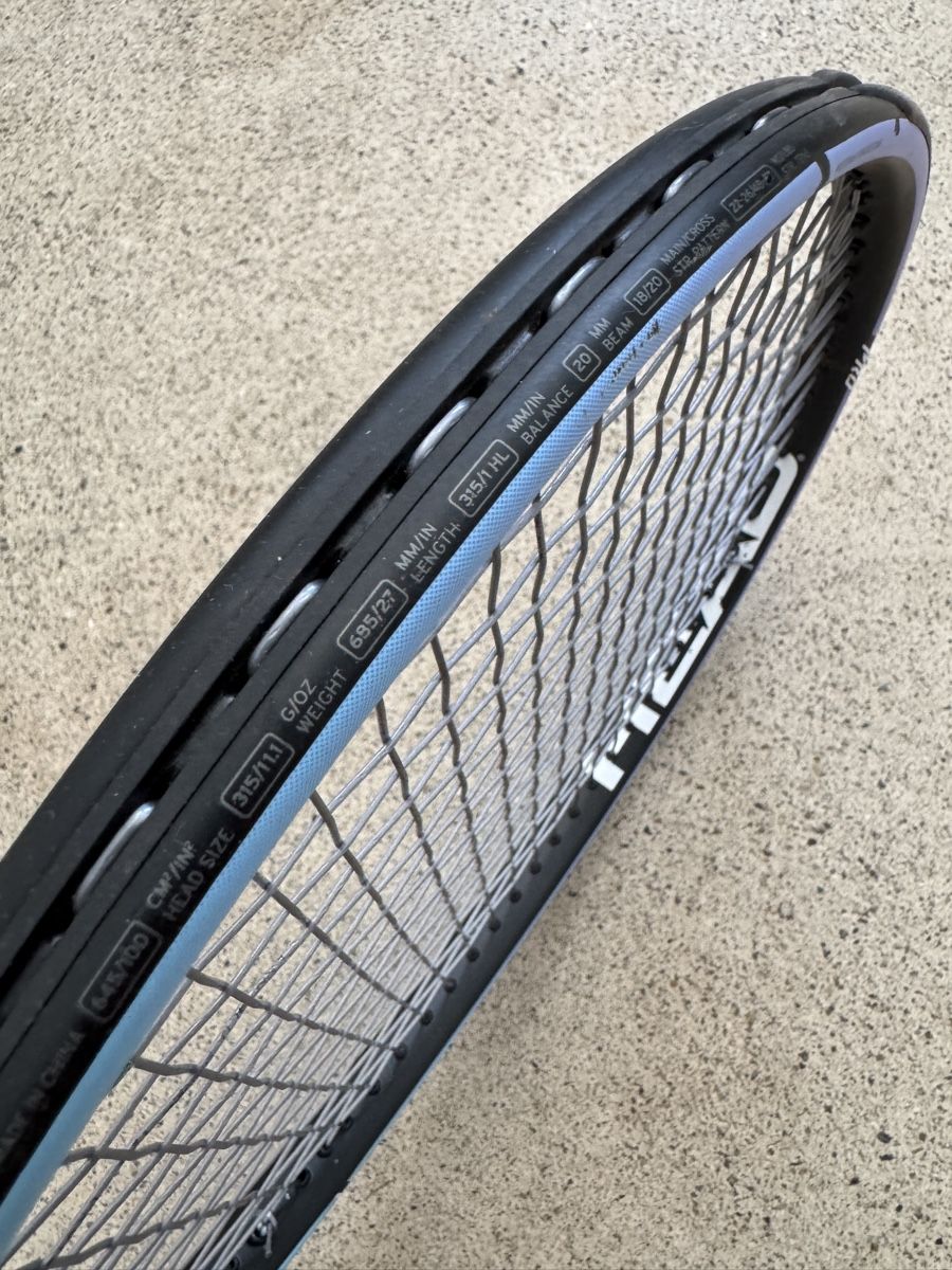 Head Raquettes: Tennisschläger HEAD Gravity Pro  – D'occasion à Happerswil par ruubie01 2