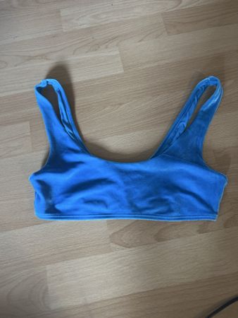 Top/ Bikini