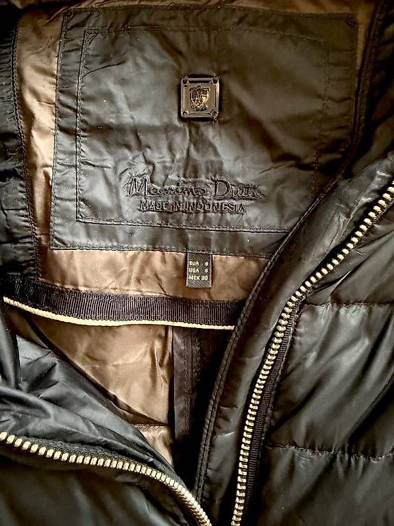 Vestes: Massimo Dutti Schwarz, Gr S.  – D'occasion à Oberwil-Lieli par hbailer 2