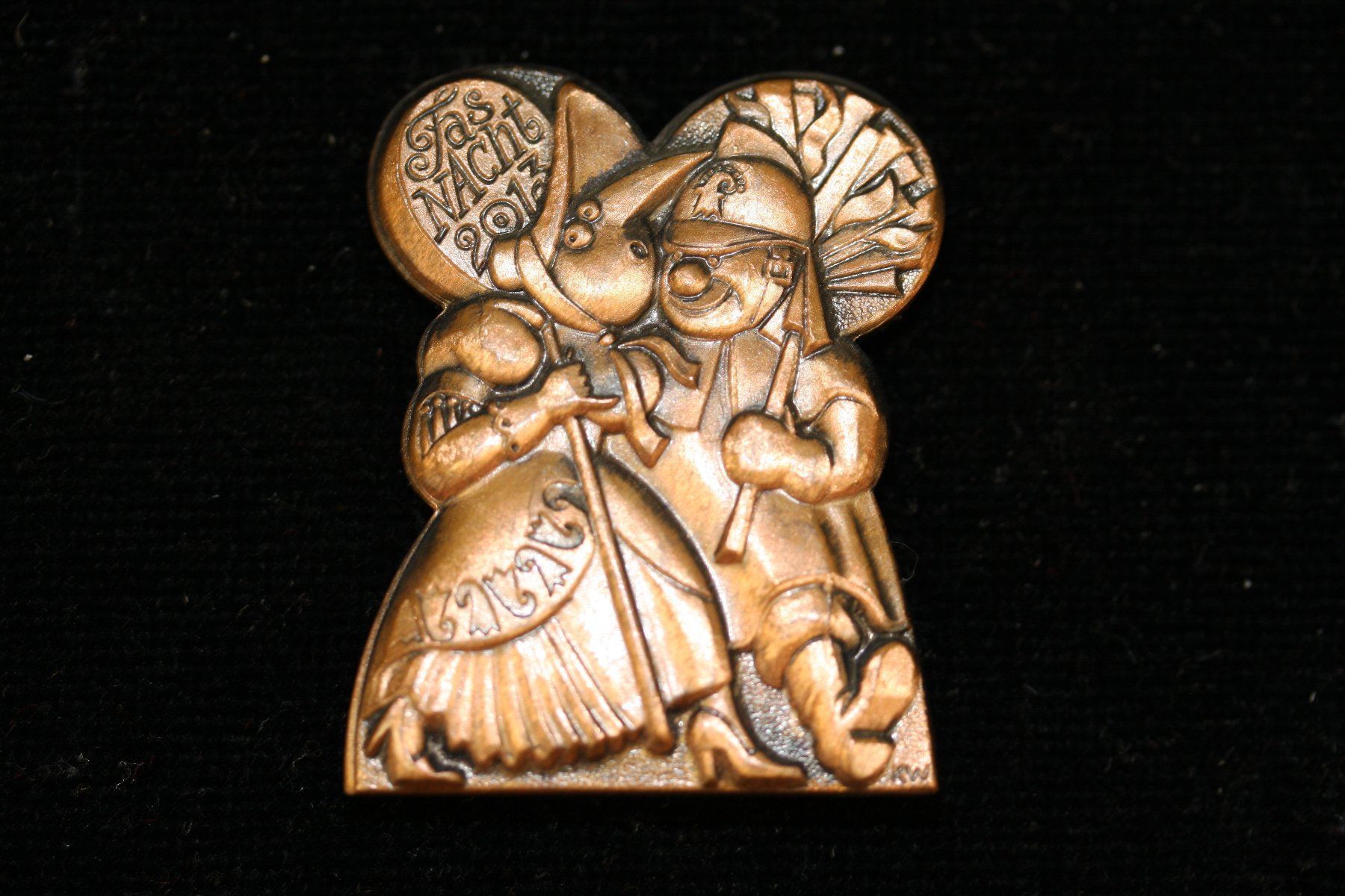 Basler Placchette & Badge: Basler Fasnacht 2013 Kupfer – Usato da Allschwil venduto da Schluurbi605
