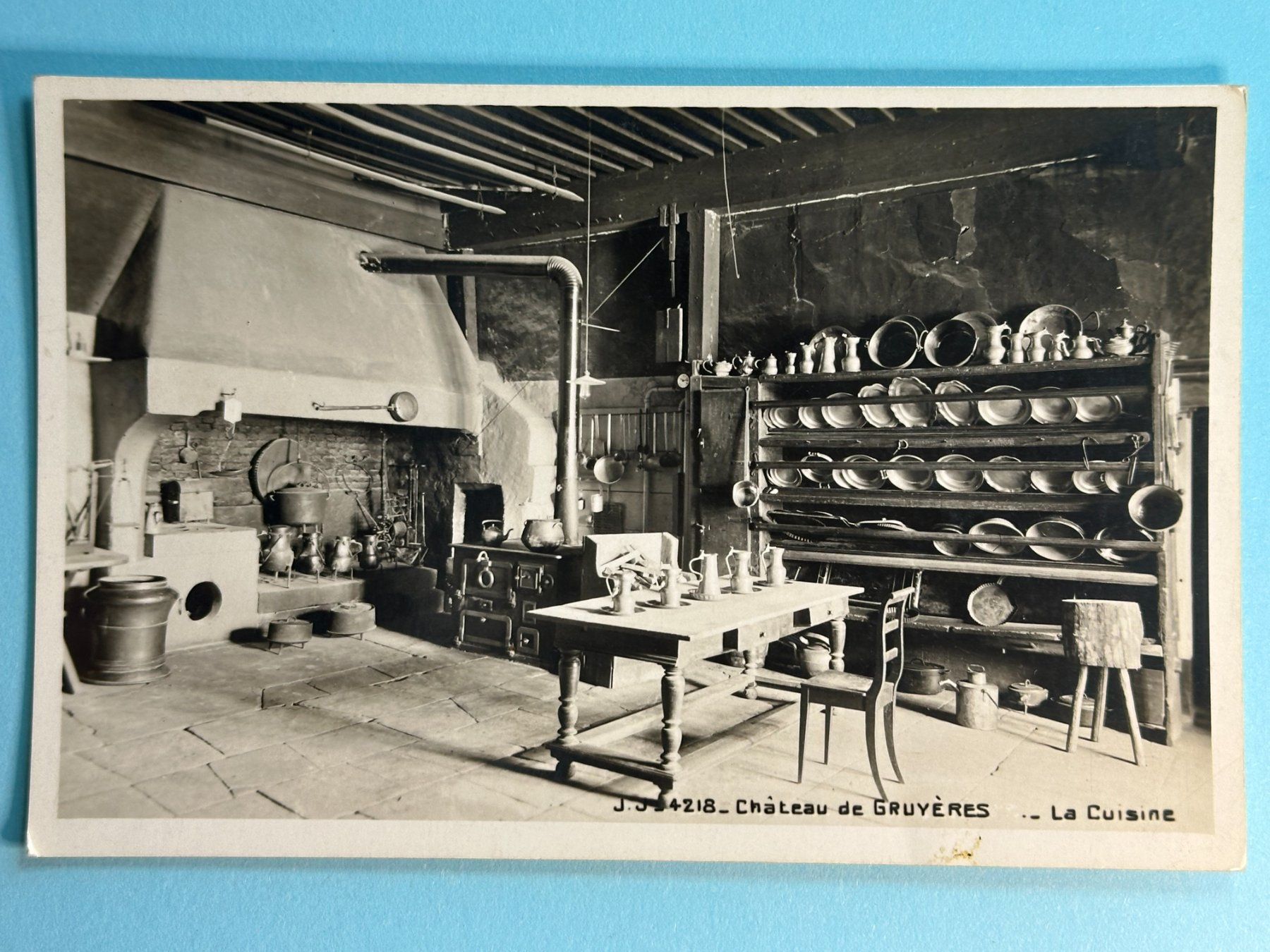 Cartoline postali: Château de Gruyères - die Küche – Usato da Steg VS venduto da danwer74