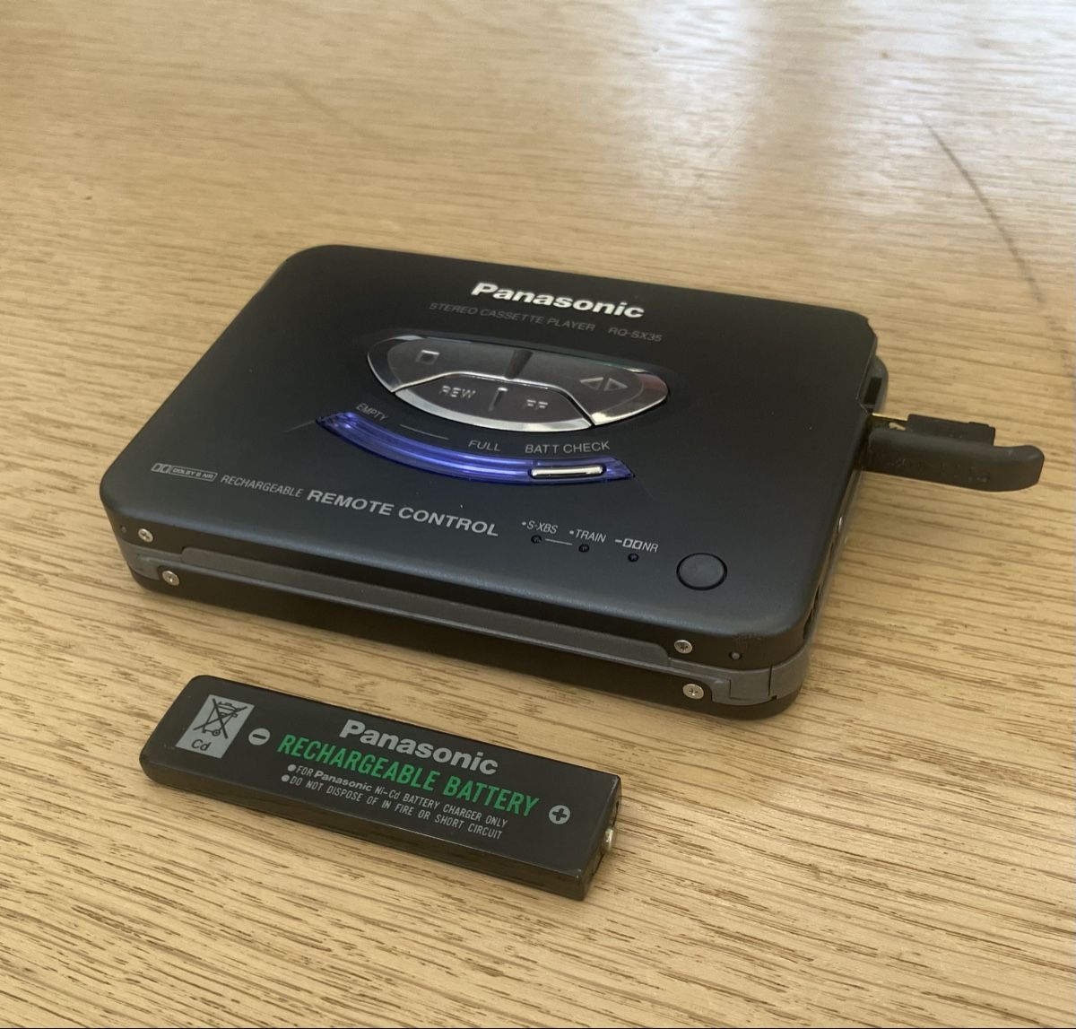 Panasonic Tragbarer Mediaplayer: Panasonic RQ-SX35 Walkman  – Defekt aus Schaffhausen von Beatstaeks 6