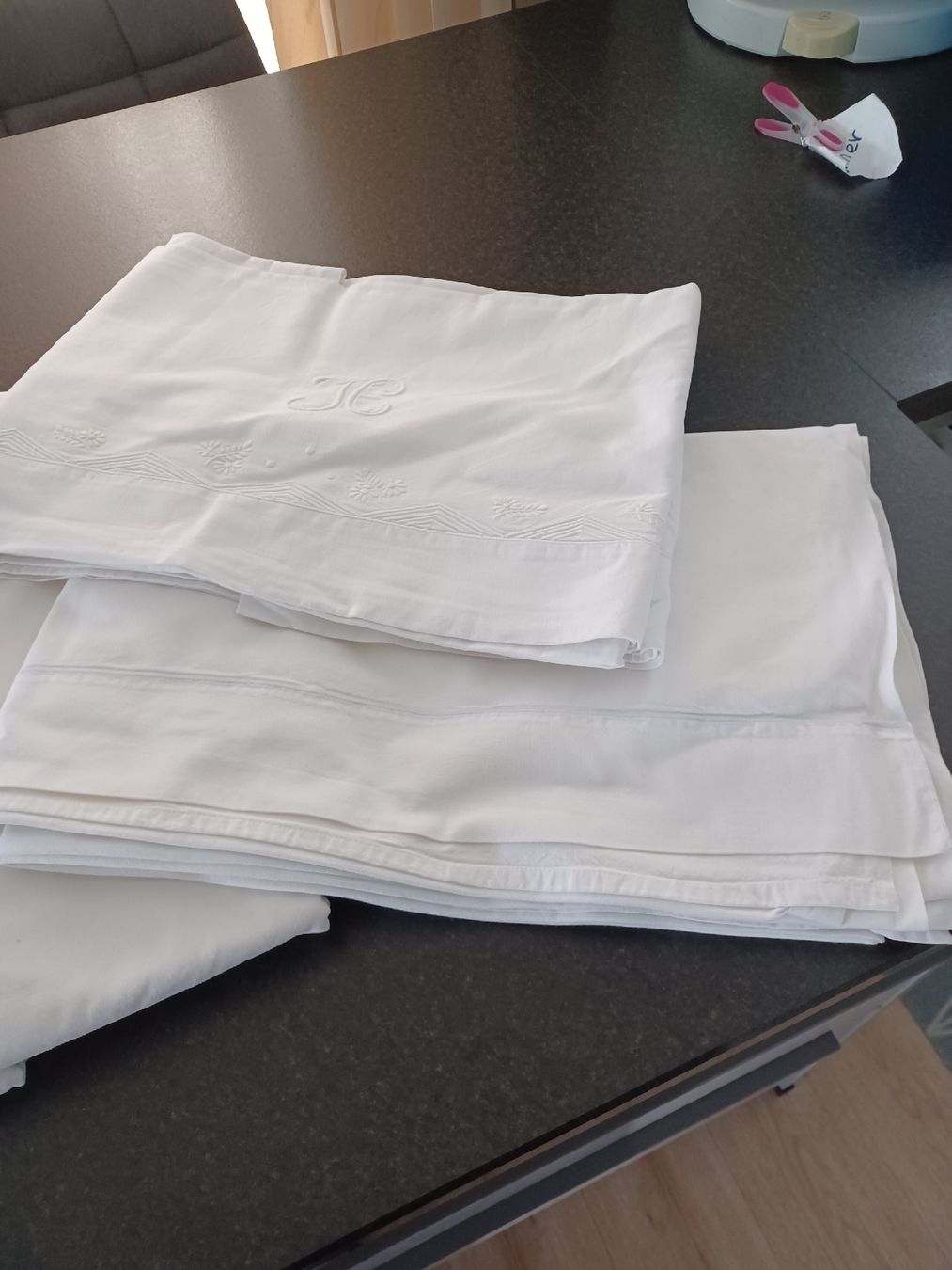 Biancheria da letto: Draps vintage – Usato da Soyhières venduto da 5jm_5czl 2