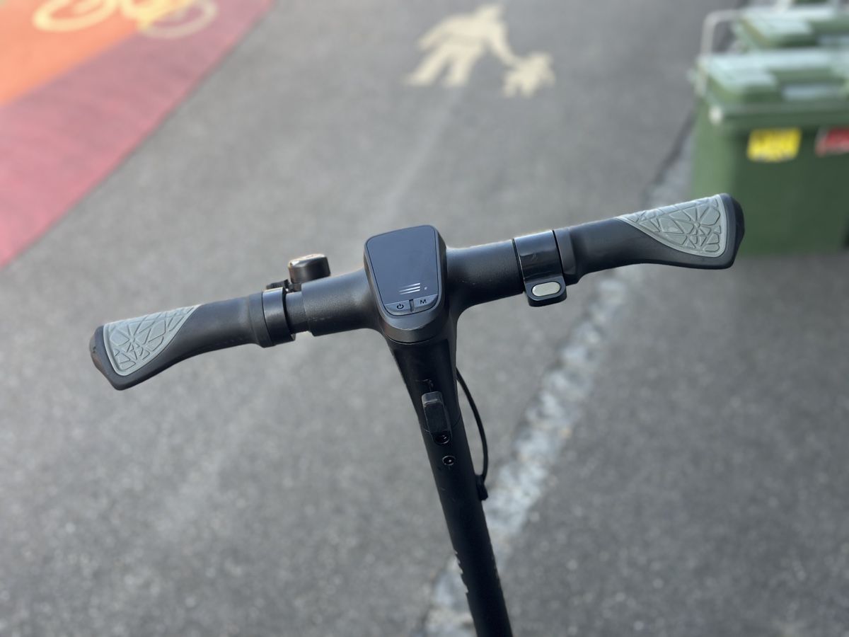 VMAX Kickboard: Electric Scooter VMAX VX1 – D'occasion à Aarau par bikestones 5