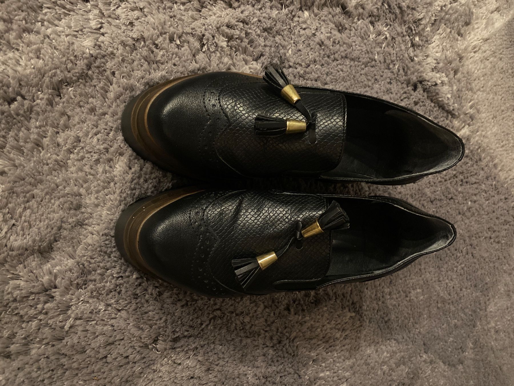 Damenschuhe: Scarpe – Neu (gemäss Beschreibung) aus Zürich von lcl_r88r