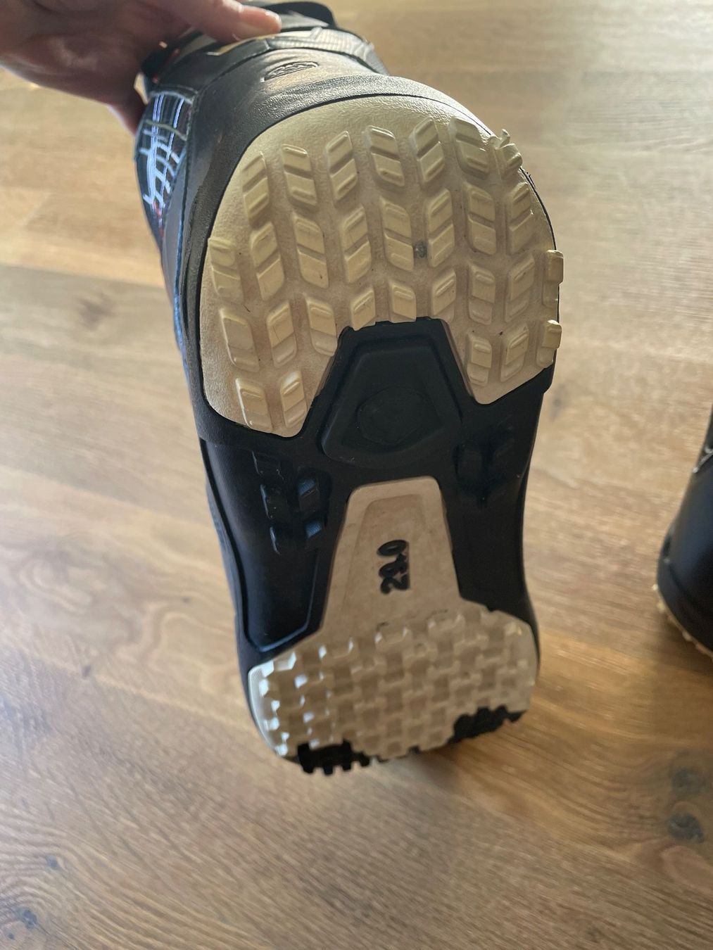 Salomon Scarpe da uomo: Salomon snowboard boots (29) – Usato da Basel venduto da mar_fp5q 2
