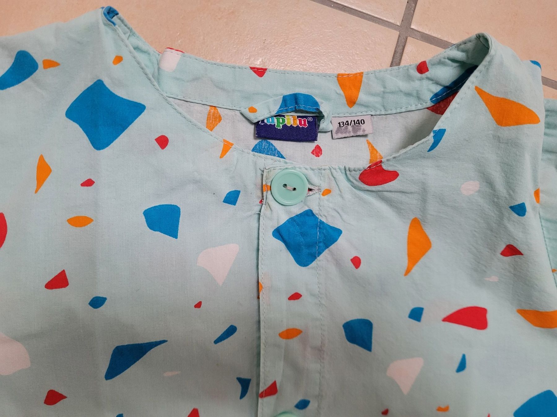 Altro materiale per artisti: Malschürze Kinder Gr. 134 – Usato da Henau venduto da AXAA 2