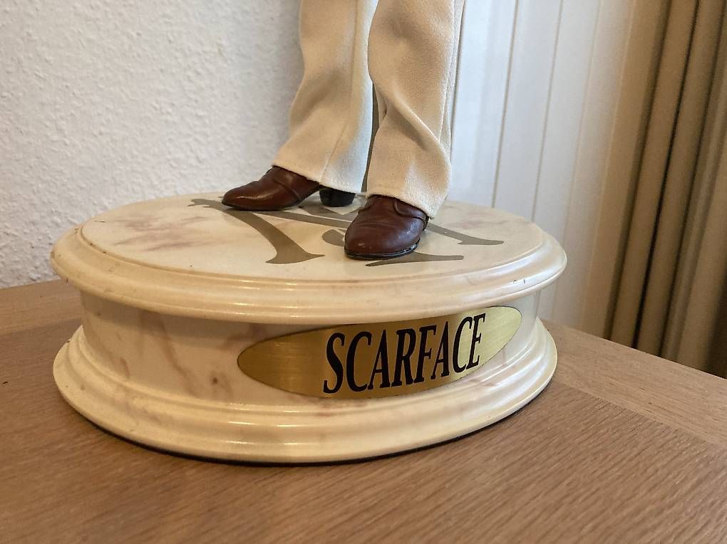 Statuette: Sideshow Premium SCARFACE – Usato da Geneve venduto da tigre69 2