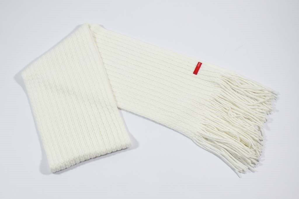 Esprit Foulard & Sciarpe: ESPRIT Strickschal – Usato da Belp venduto da caramel-secondhand 1