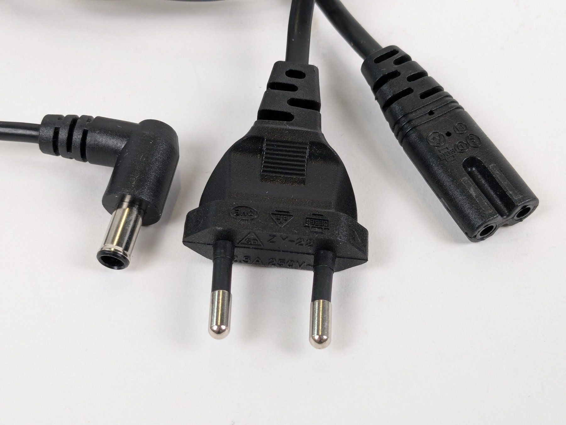Unità & Adattatore: QOLTEC Monolith Notebook Adapter – Nuovo (secondo la descrizione) da Dintikon venduto da Restwert_Dintikon 3