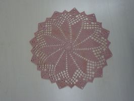 Spitzen Deckchen rosa