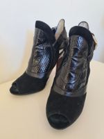 Schwarze Dolce & Gabbana Peeptoe Stiefeletten, Gr. 36 Top