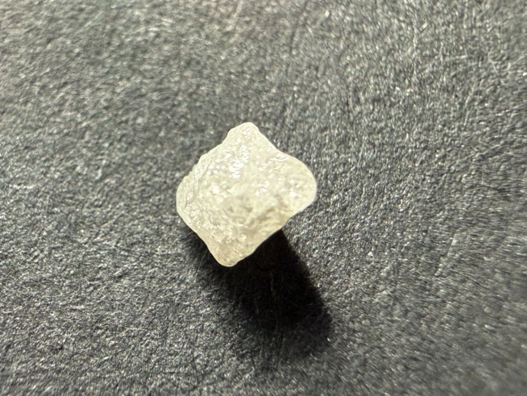 Edelsteine: Schöner heller Rohdiamant, ca. 4 mm – Neu (gemäss Beschreibung) aus Lützelflüh-Goldb von Elementis 1