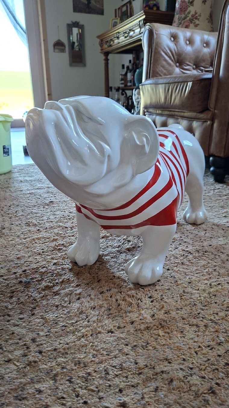 Figuren: Englische Bulldogge Figur – Gebraucht aus Leuzigen von Likeacharmer 1