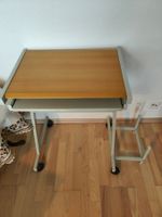 Bürotisch auf Rollen