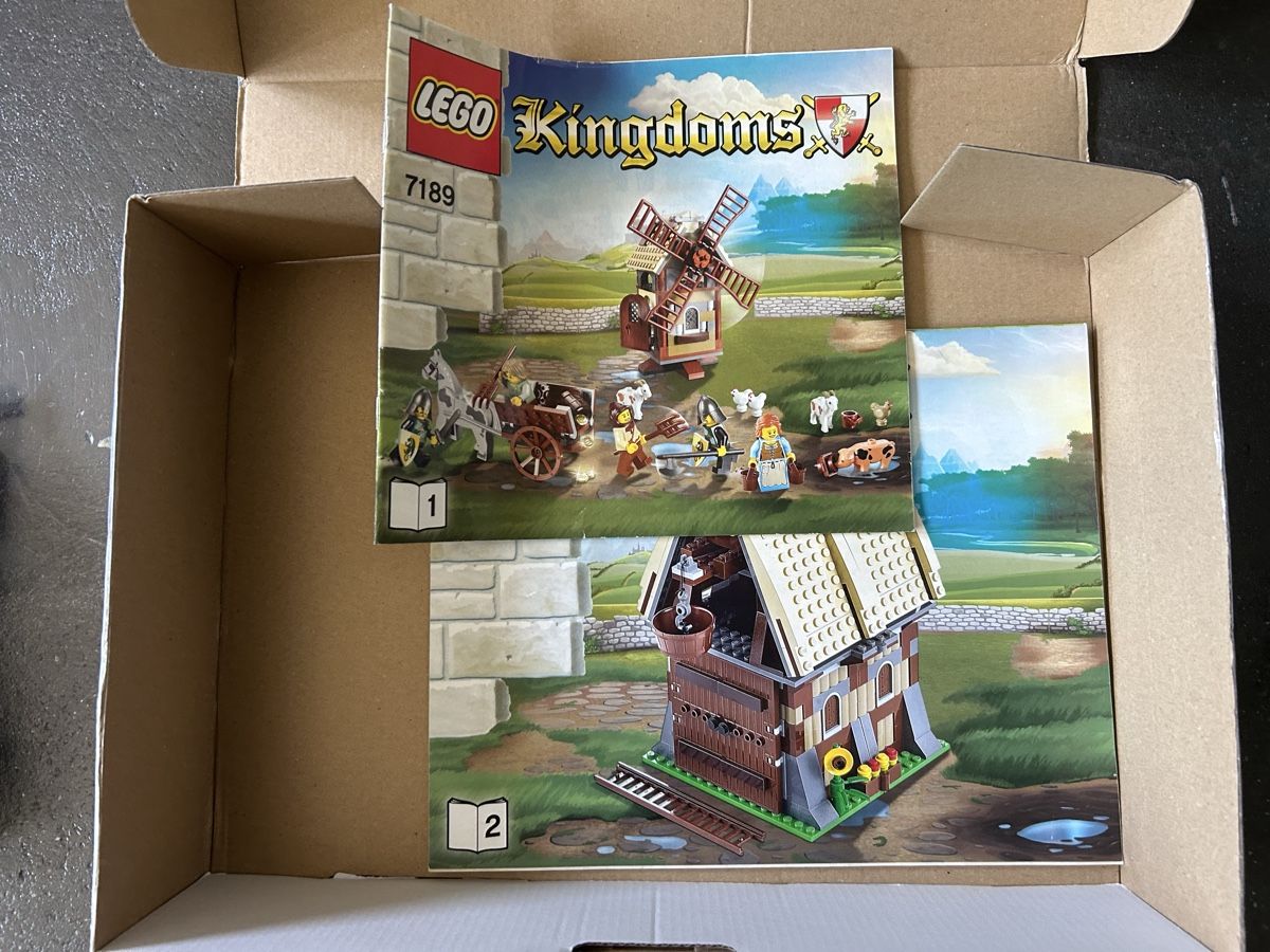 Lego Spielzeuge: LEGO Kingdoms Set 7189 Überfall auf Mühlen-Dorf komplett – Gebraucht aus Schöftland von Luky3535 3