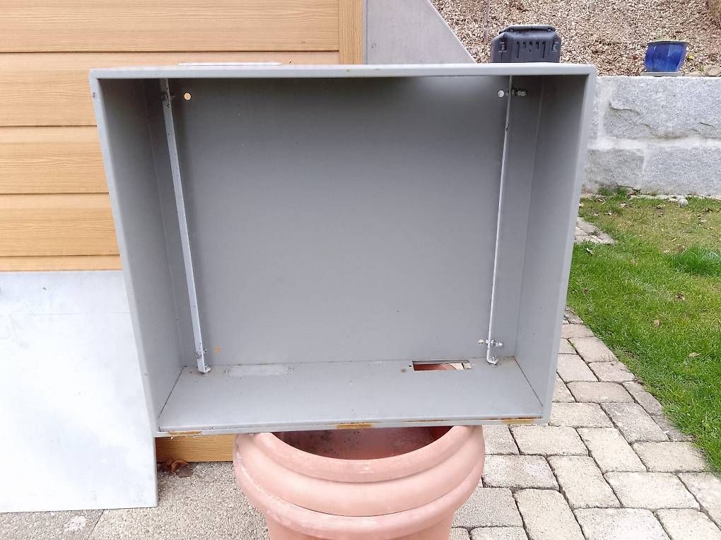 Déneigement: Coffret pour introduction bâtiment – D'occasion à Noréaz par Jeanneretp 1