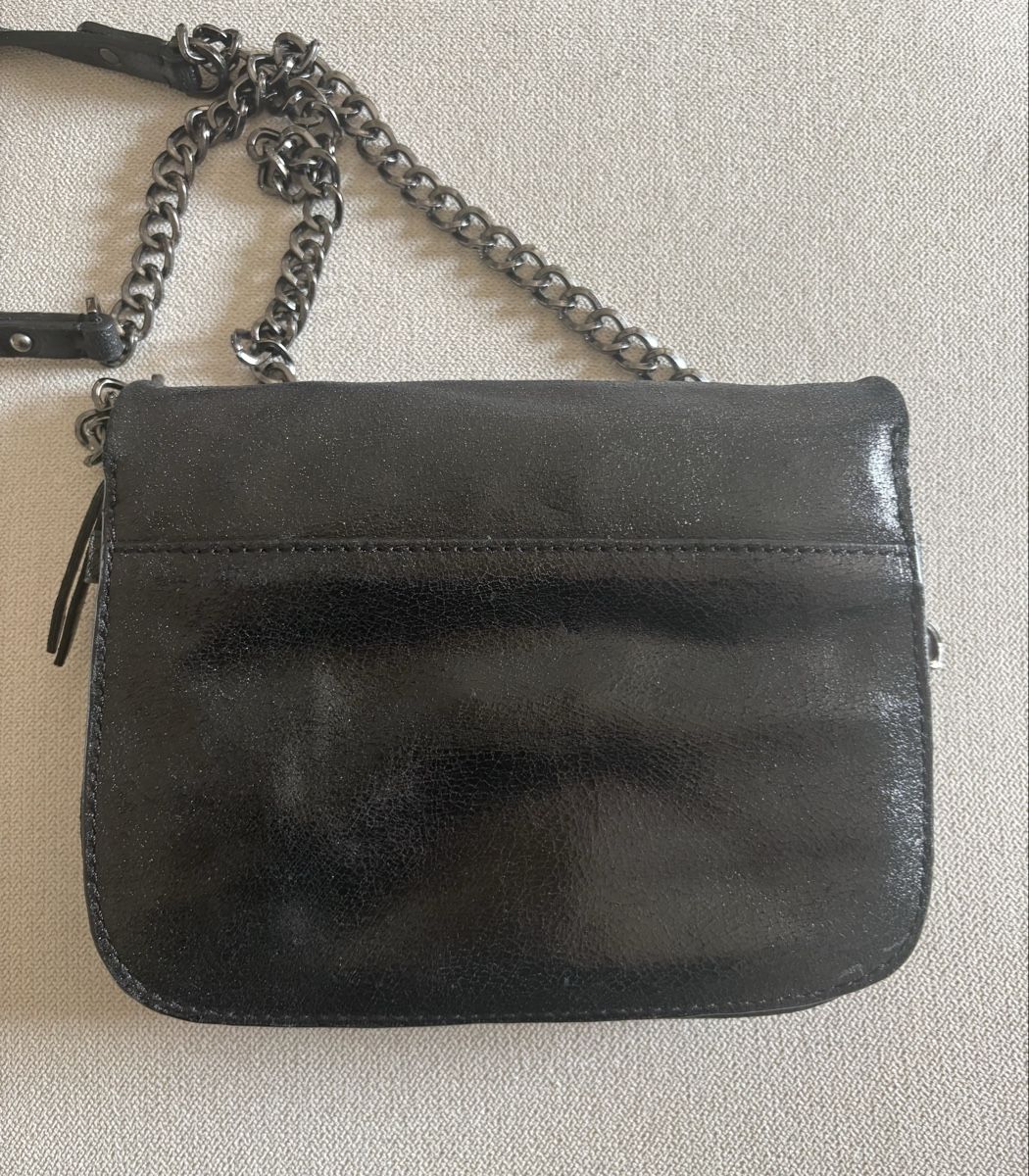Autres vêtements & accessoires: Bellissima tracolla nera Clarks – D'occasion à Chiasso par myt_k8rf 1