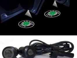 SKODA - 4 Projecteurs lumineux Portières à LED —> (SKODA)