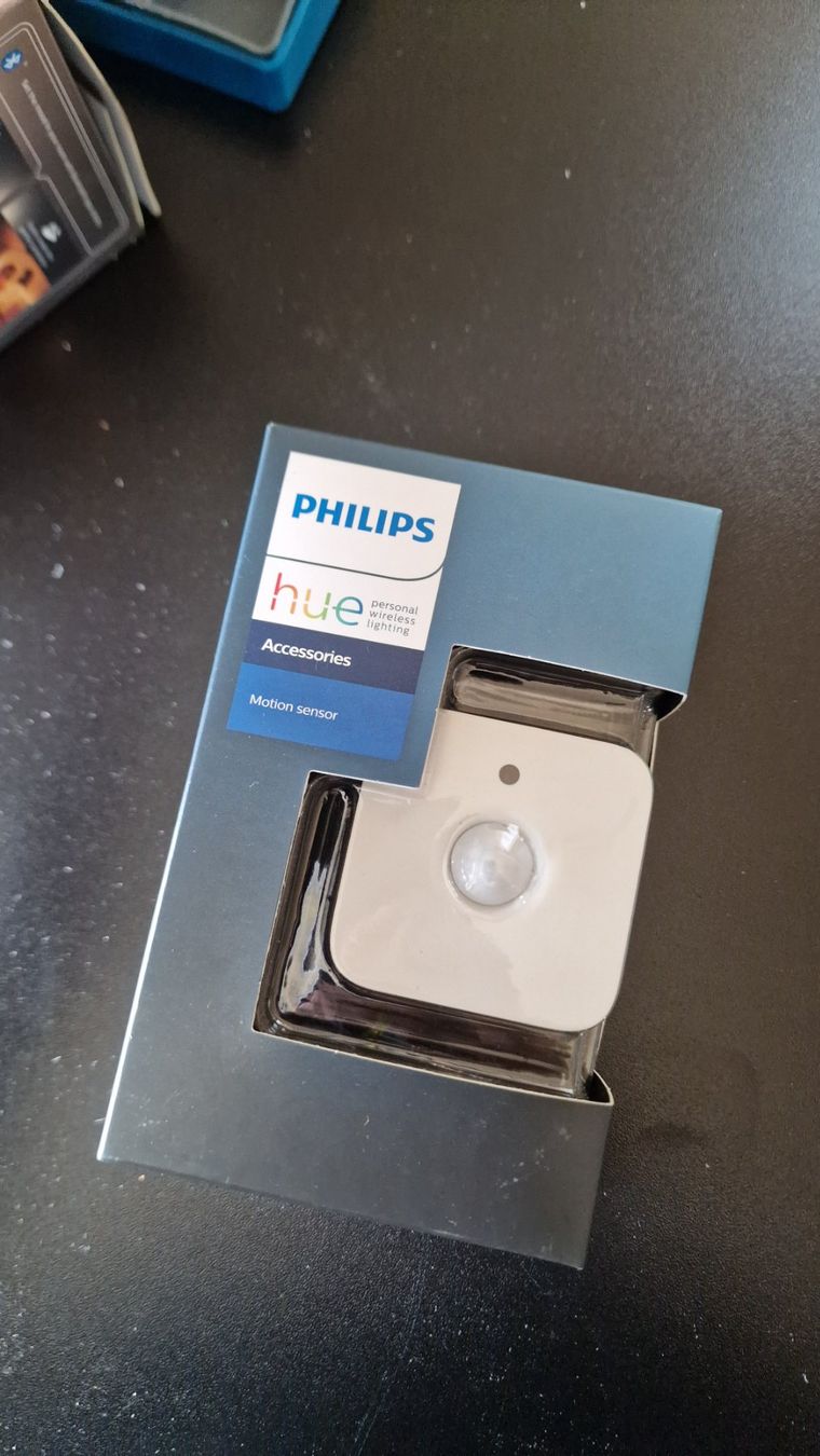 Philips Schalter: Indoor Sensor Philips hue – Gebraucht aus Bottighofen von Zwanzgerli