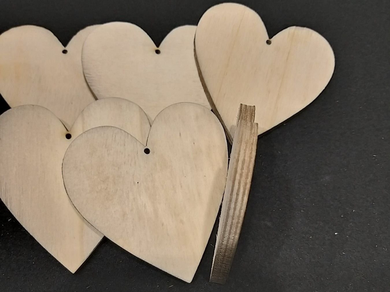 Holzartikel: 18 Stk. Herzen Holz Deko – Neu (gemäss Beschreibung) aus Widnau von Crewo 3