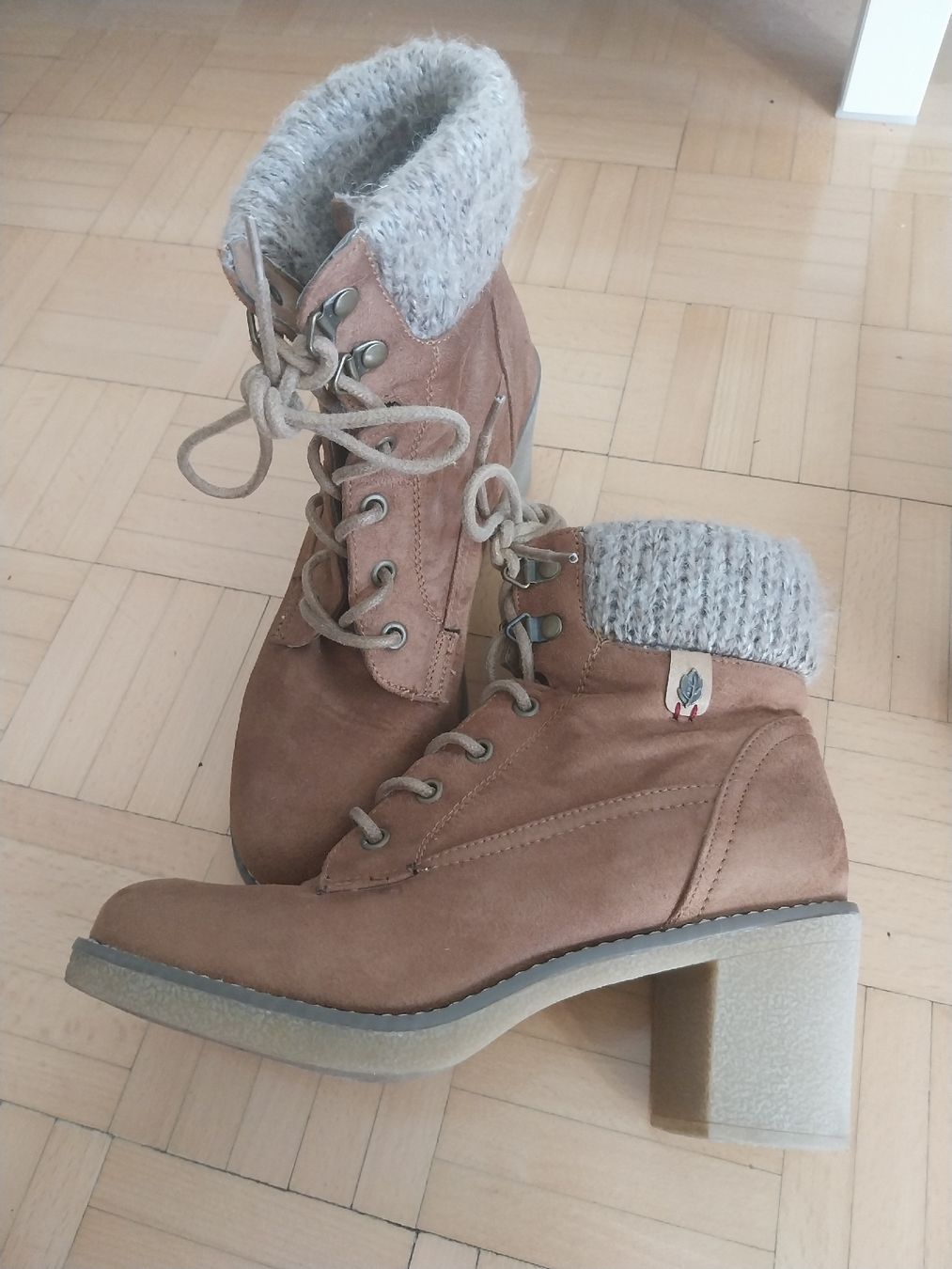 Chaussures femmes: schöne Herbsstiefel, Grösse 38 – D'occasion à Luzern par bia_9xwy 5