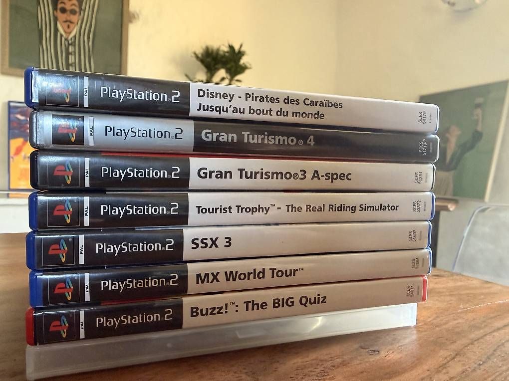 Konsolen: Console PS2 fat + câbles + manette + 8 jeux  – Gebraucht aus Essertines-Yverdon von clemesitpa 2