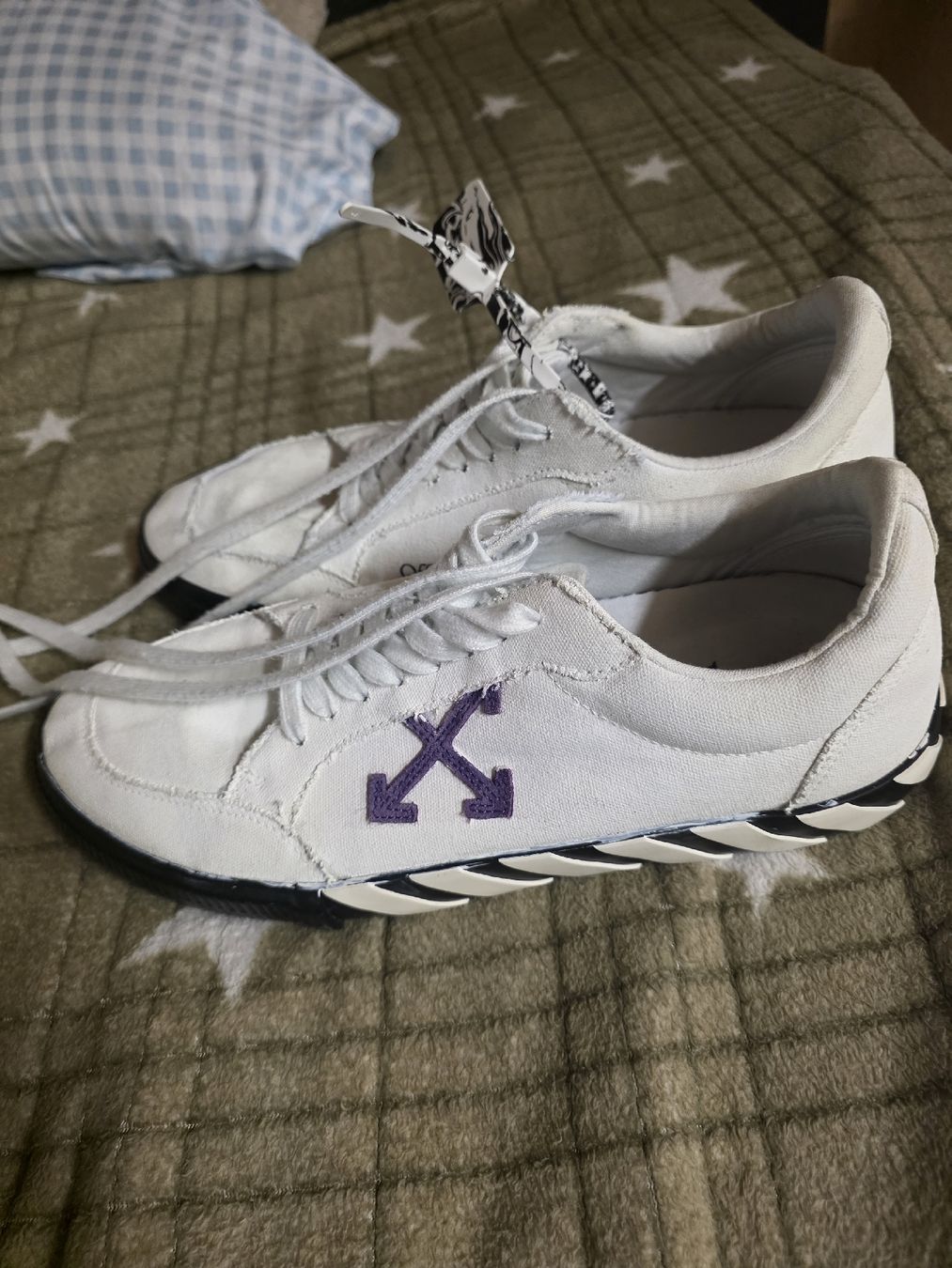 Off-White Scarpe da uomo: Off-White Sneaker Gr.46 – Usato da Luzern venduto da bagija