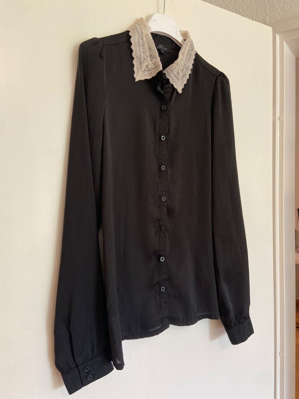 Camicette: Ange Bluse T1 / gr 34/36 – Usato da Jonen venduto da Lux.K. 1