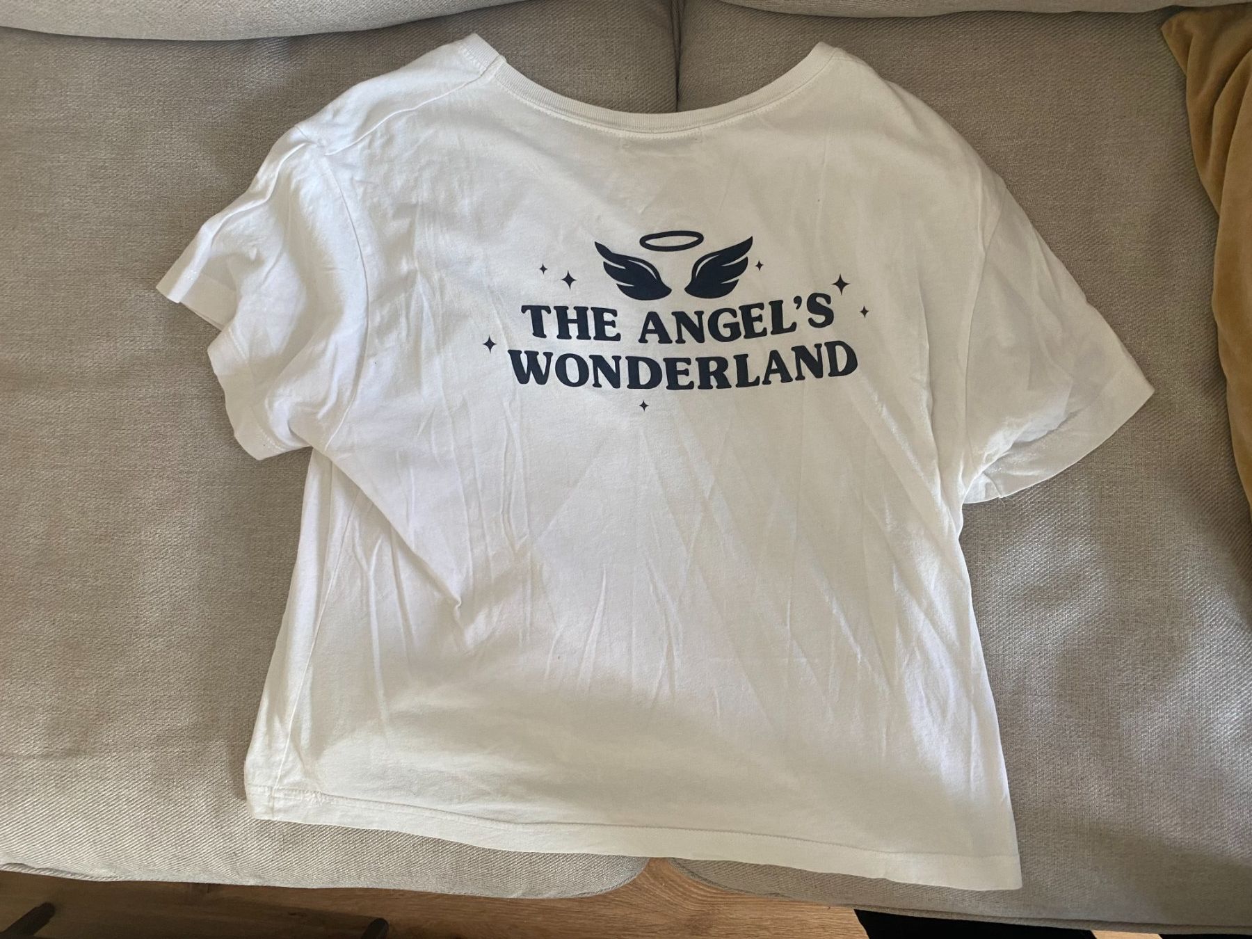 Pull&Bear T-Shirts: Weiss T-Shirt mit Buchstaben – Gebraucht aus Olten von ike_z56r 1
