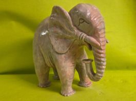 Schöner Elefant aus Marmor 20cm
