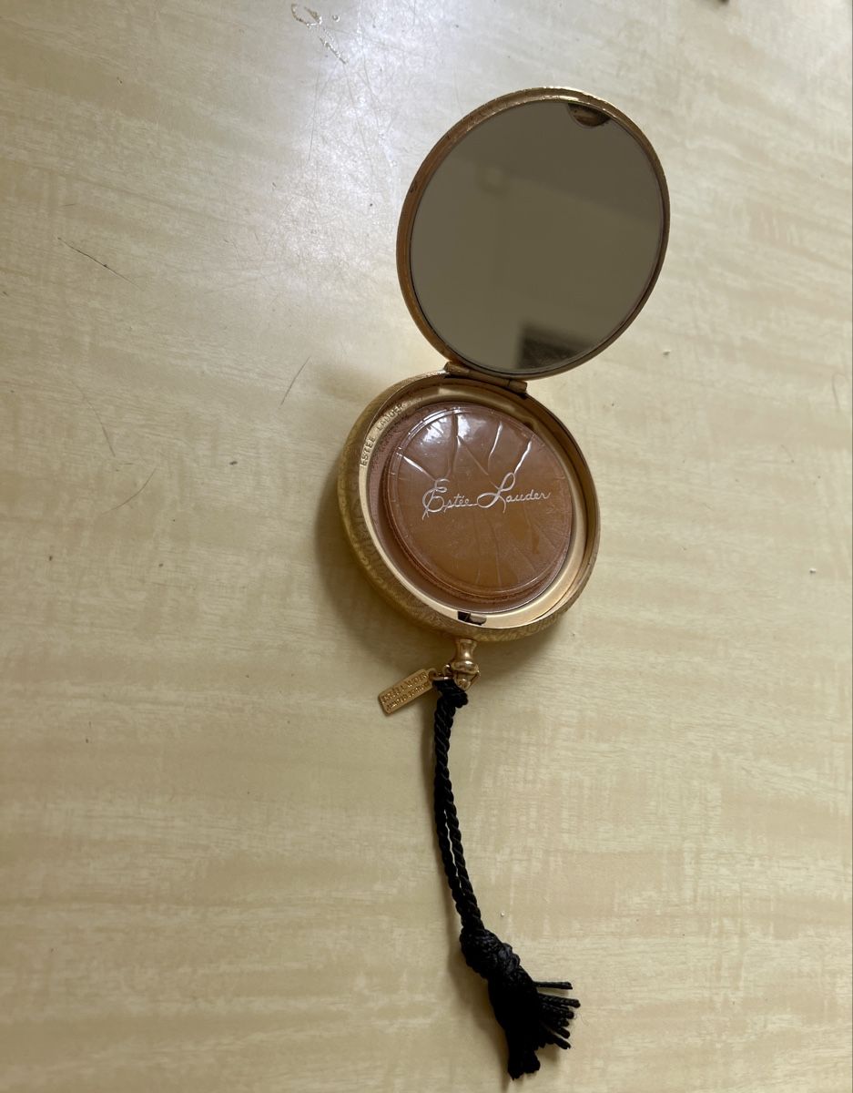 Estée Lauder Profumi & Eau de Toilette: Poudrier Estée Lauder vintage – Usato da lausanne venduto da ZeldaZonk58 1