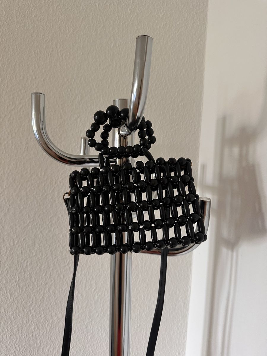Borse da donna: Kleine Handtasche mit Holzperlen – Usato da Basel venduto da uyuni01 3